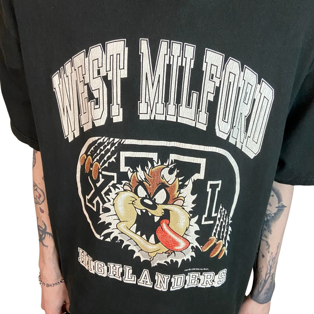 1996 WEST MILFORD HIGHLANDERS TAZ LOONEY TUNES SIZE XL T-SHIRT